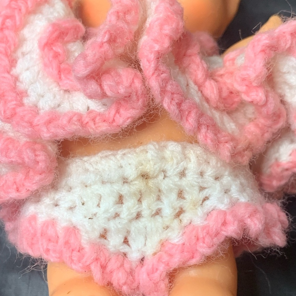 Kewpie Doll Rubber with Crochet knit Dress Pink and White Collectible Vintage - Picture 6 of 9